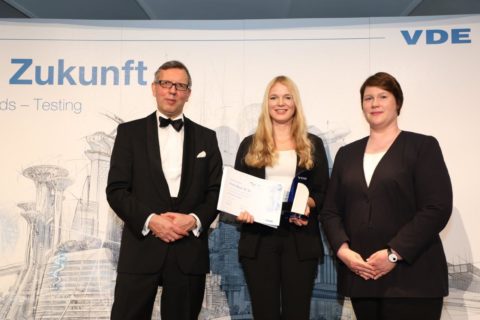 Zum Artikel "VDE Bayern Award 2022 für Anna Meyer"